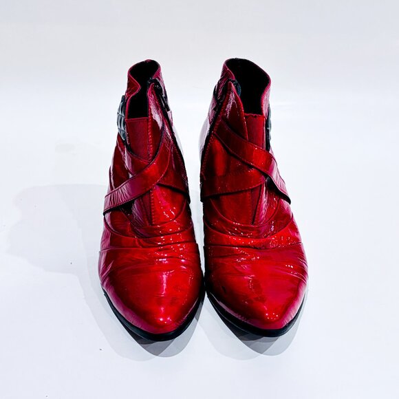 ARABÉSQUE Red patent leather ankle boots | Statement retro | Size 5.5 - Picture 3 of 9